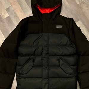 The North Face Boys 550 Puffer XL 18-20